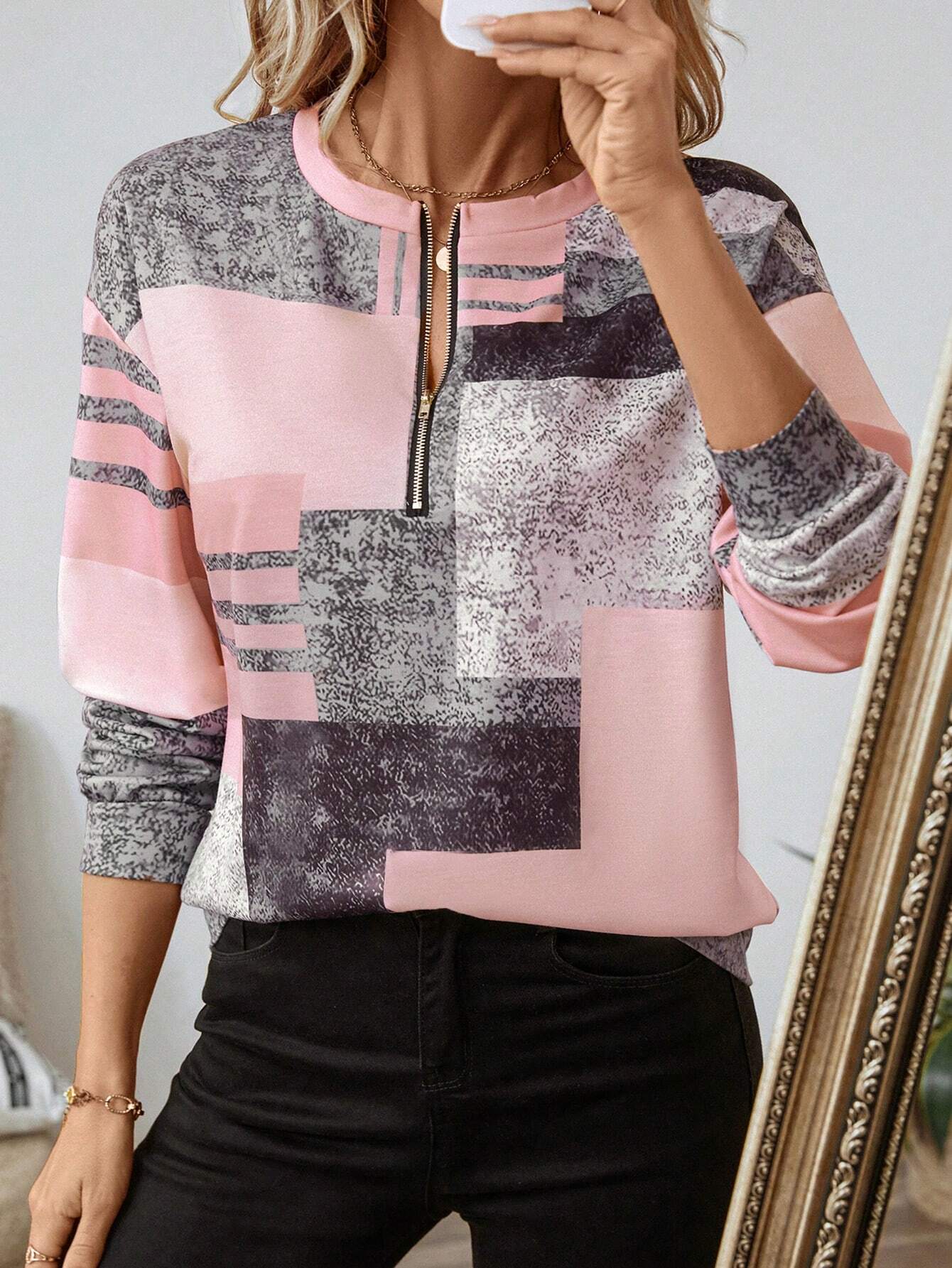 Aria | Abstract Zip Pullover
